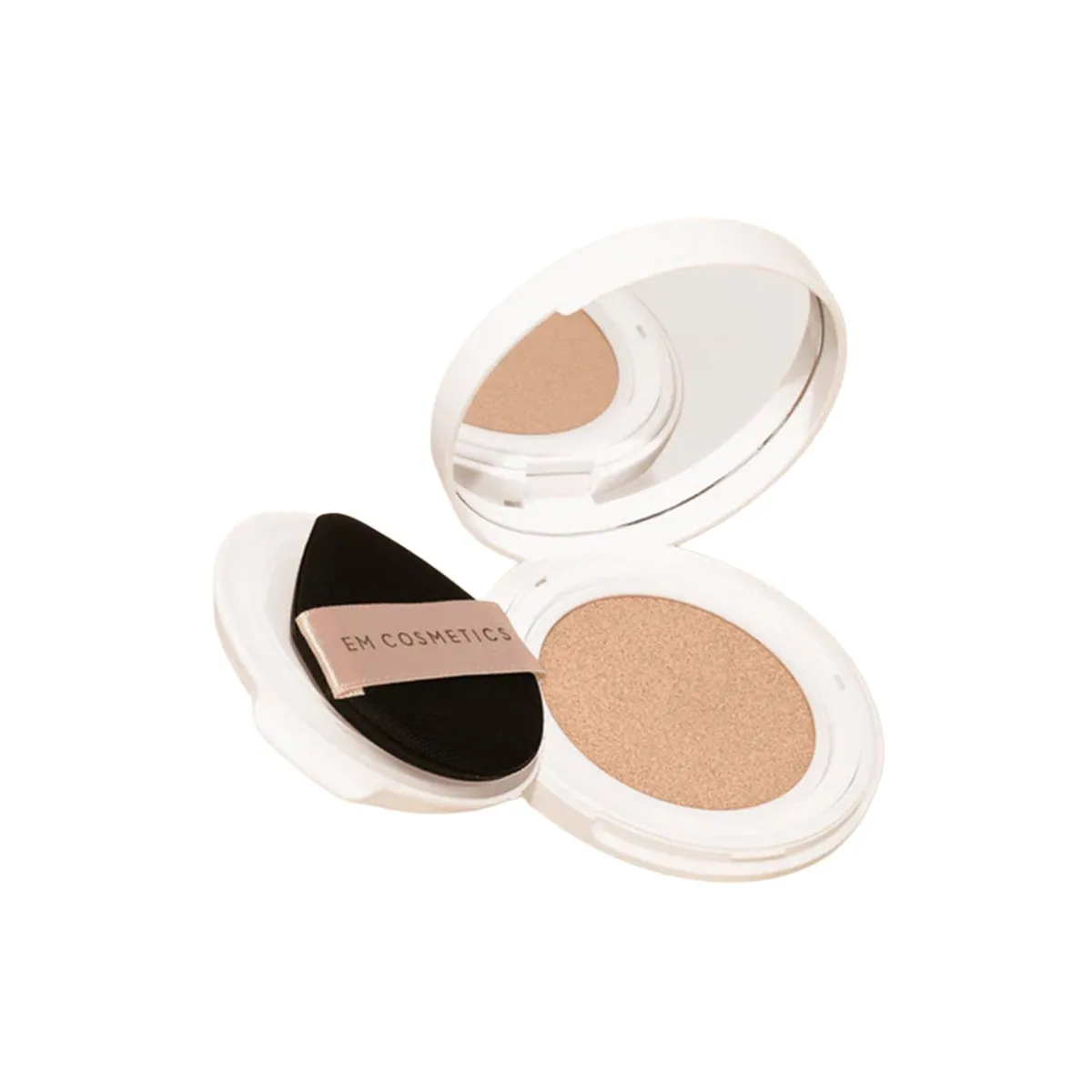 Daydream Cushion Foundation Spf 50 by Em Cosmetics