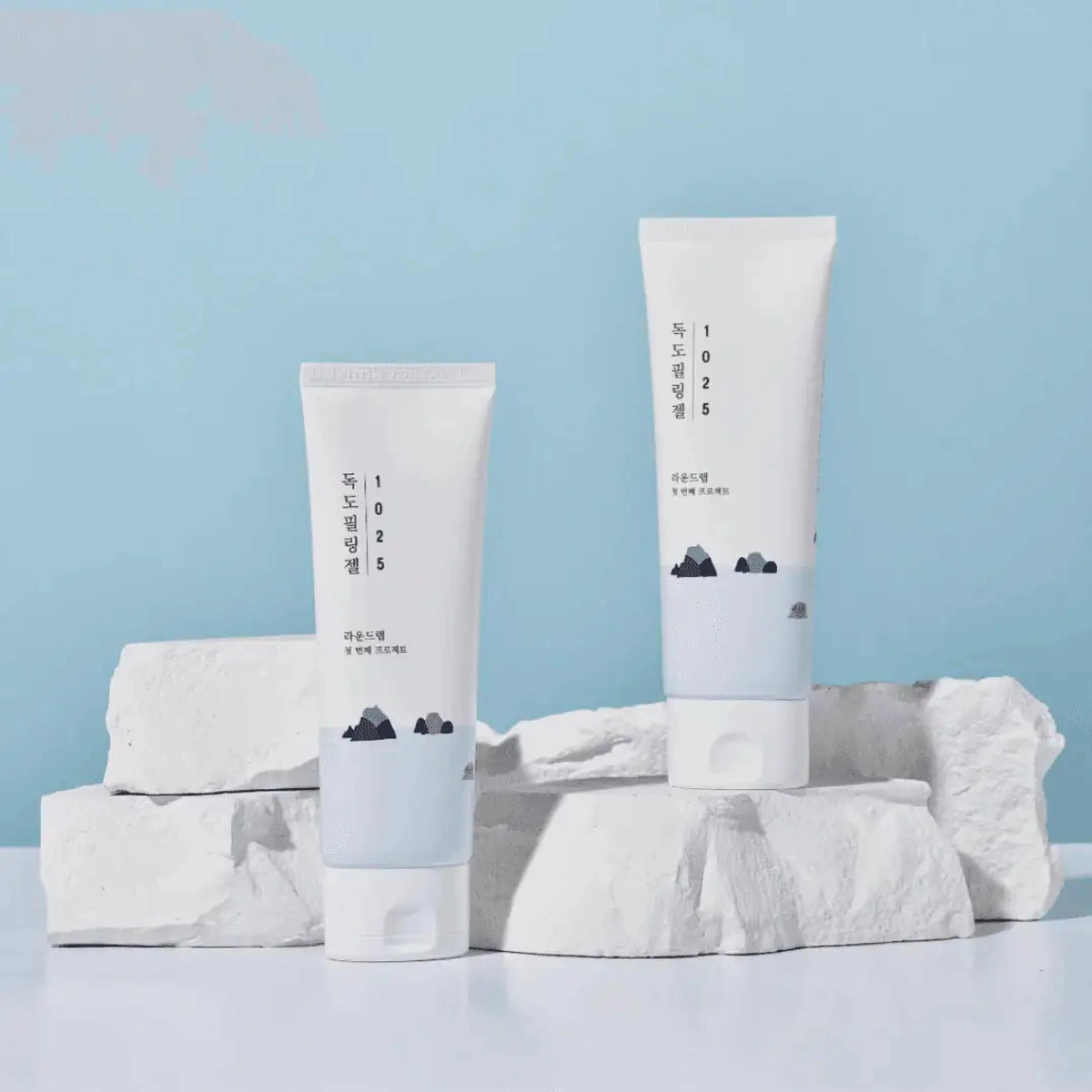 1025 Dokdo Peeling Gel by Round Lab